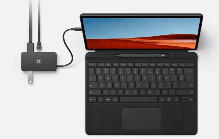 Explora el Microsoft Surface Travel Hub: Tu Compañero Perfecto para Viajes